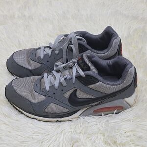 Nike Air Max Black and Gray Sneakers